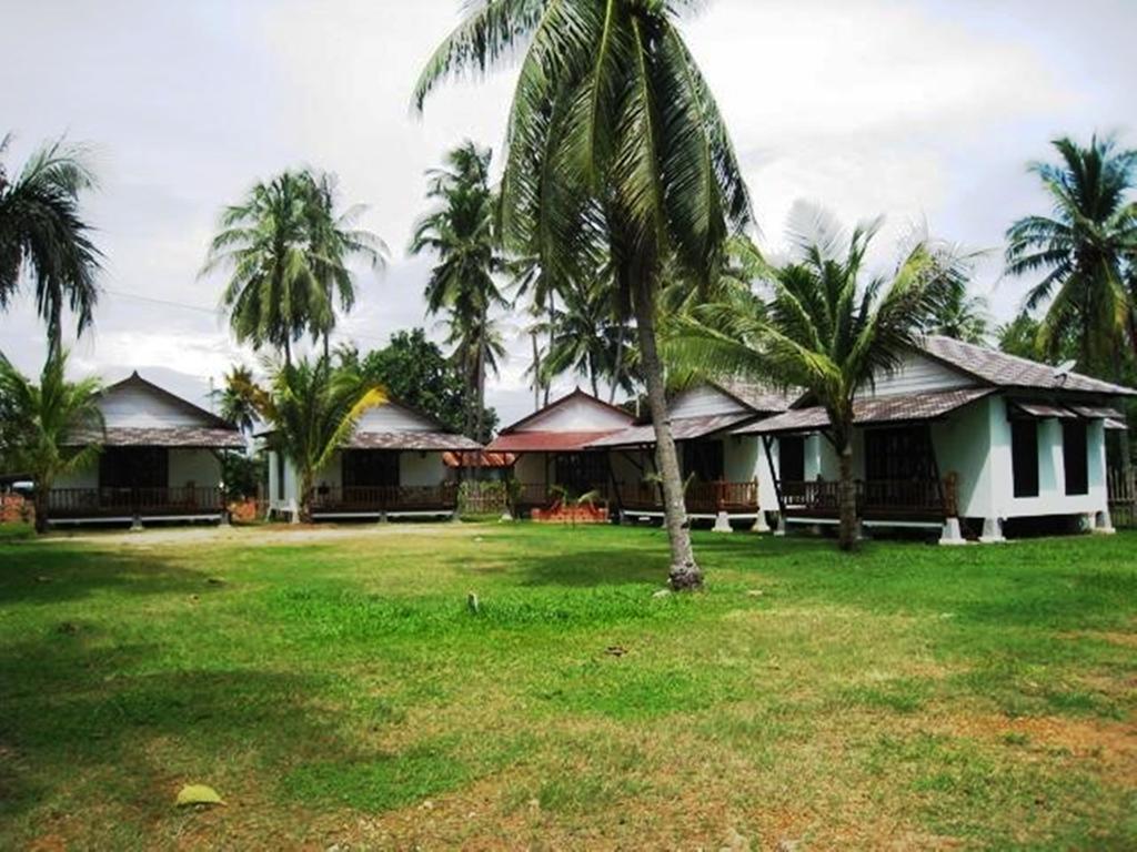 Bohok Guesthouse Pantai Cenang (Langkawi) Exteriör bild